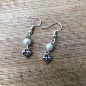 Brighton Flourish Hearts Pearl Dangle Earrings (buy 3 for $30)